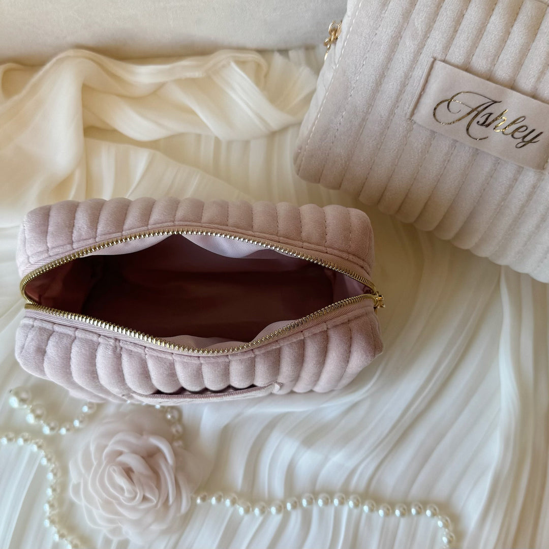 新品-雲朵化妝包-燙字款 ．【2025 聖誕節】