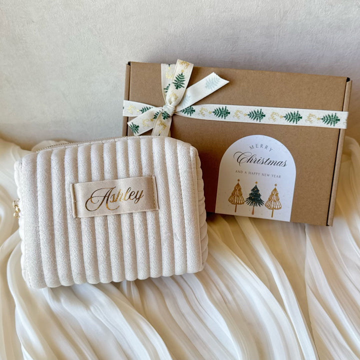 客製化天鵝絨雲朵化妝包｜燙金名字化妝包｜聖誕節禮物推薦