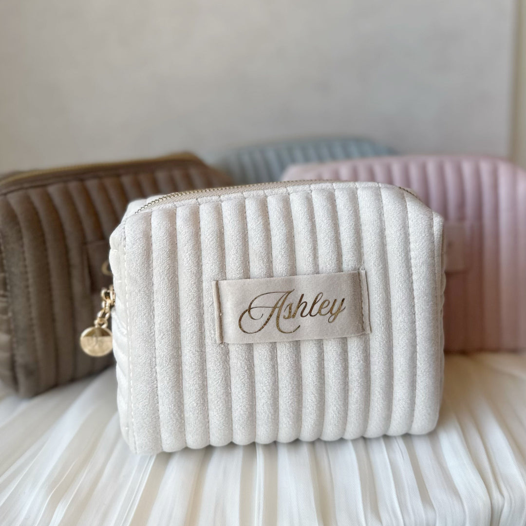 新品-雲朵化妝包-燙字款 ．【2025 聖誕節】